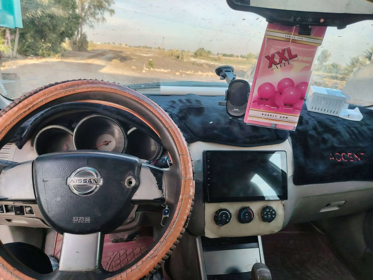 للبيع لتما نيسان 2006محرك مكفول كير مكفل سياره جاهزه مداور ثاني يوم رقم قادسيه مراوس اب افيو اوتماتيك وشعندك عندك دزلي على الخاص،،،،السعر50ابيه مجال ، ***********
