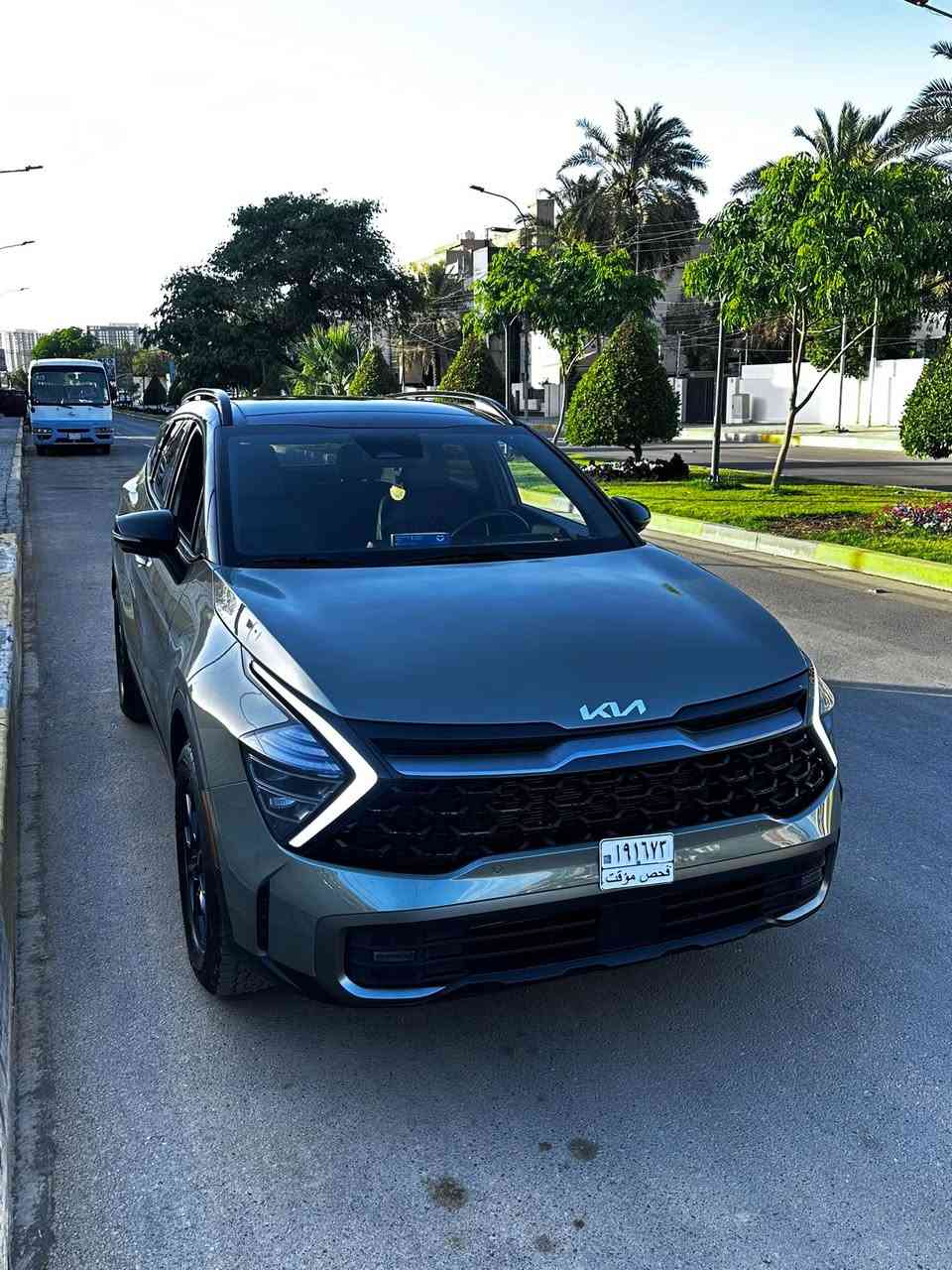 🔥 للبيع كيا سبورتاج X-Pro 2024 🔥
📍 الموقع: بغداد / الجادرية

💰 السعر المطلوب: 190 ورقة

✅ سونار جديد
✅ فحص مؤقت

🔹 المواصفات:

* محرك 2.5 لتر
* دفع رباعي (AWD)
* ناقل حركة أوتوماتيك 8 سرعات
* شاشة معلومات وترفيه كبيرة
* شاشة عدادات رقمية
* كاميرا خلفية
* حساسات أمامية وخلفية
* تشغيل بصمة
* دخول ذكي
* مثبت سرعة
* نظام المحافظة على المسار
* مراقبة النقطة العمياء
* تكييف أوتوماتيك
* جنوط رياضية
* إضاءة LED

🔸 ملاحظة: الدعامية سليمة وغير واصل إلها.

📞 ***********

الجاد فقط يرجى التواصل.
