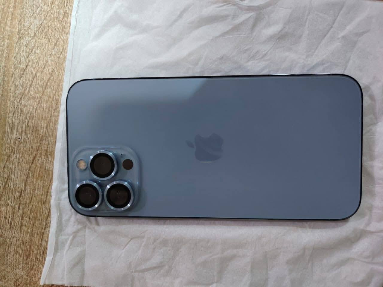 ايفون 13 برو ماكس
ذاكرة 256
بطاريه 97 اصليه شرط
نموذج M امريكي اصلي 
#السعر_300 وبي مجال بسيط
***********
