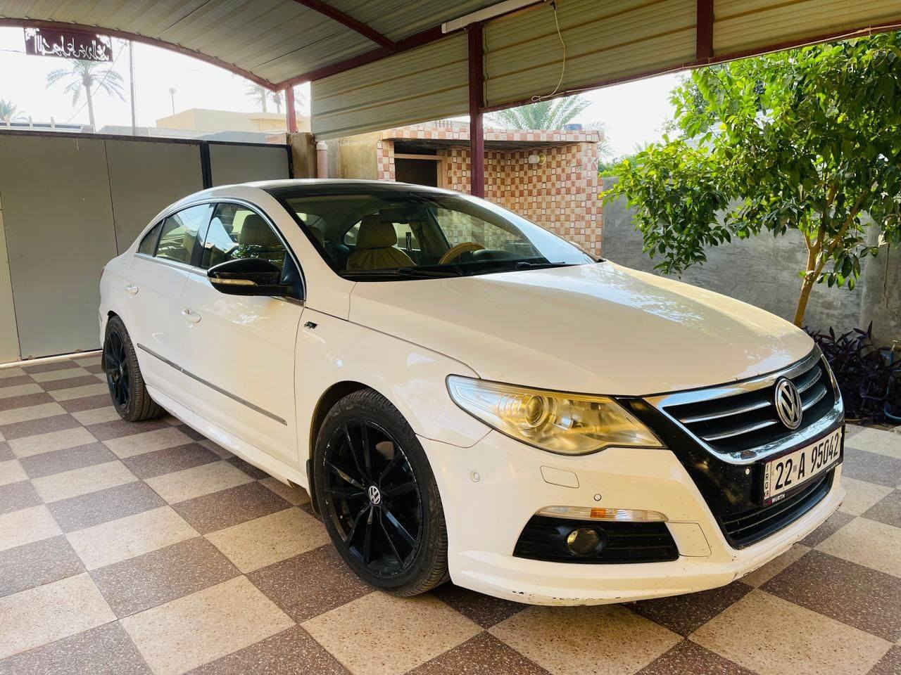 للبيع السعر ١٠٥ ورقه 
باسات  cc خليجي ٢٠١٢
🇩🇪Passat CC 2012🇩🇪
السيارة خليجية  فول مواصفات  vip
باب السائق مبدل فقط 
بيها طخة خفيفة جهة عكس السائق
 

مواصفاتها:
محرك 2000 توربو المرغوب
كير DSG ٦نمر المرغوب
بانوراما
فول تحكمات ستيرن + كروز سرعة
شفتات بالستيرن
شاشة كبيرة لمس بلادية
شاشة اعطال 

تبريد قطعتين وتبريد مناخي منفصل 
اوتو بارك ( اصطفاف ذاتي)
اوتو هولد
هاند بريك بصمة
بردة كهرباء خلفية بلادية
مري كهربائية شفط + هيتر

كرسي السائق كهربائي + خزن ميموري ٣ وضعيات + تدفئة بالكشنات
لايتات وبك لايتات لد
عدسة دوارة مع الستيرن عند الانعطاف يمين او يسار 
انارة داخلية محيطيه
الويل حجم ١٨ بلادي+ السيارة ٥ ويل كب
 
والسيارة عليها ادامة كامله كهربائيات ونوزلات وبلكات ومجاول وفيت بمب كامل كله جديد 
 
مكان السيارة صلاح الدين الضلوعية

للاستفسار  المراسله على الخاص 
اوالاتصال على الرقم
‭٠٧٨٠ ٨٨٨ ٢٥٦٢
