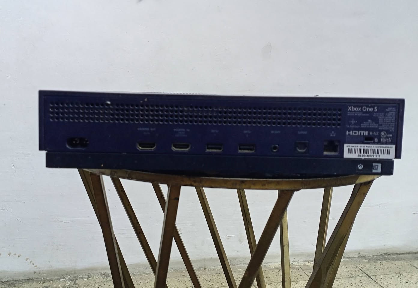 السلام عليكم
اكس بوكس وان الجهاز نضيف كلش
ويا جوستكات ثنين
ويا أقراص 5
BATTLEFIELD 4
FIFA14
FIFA18
GTA 5
FIFA 16
مراوس فقط ويا بلي فور مهكر
المكان بغداد الحريه
الرقم ***********
