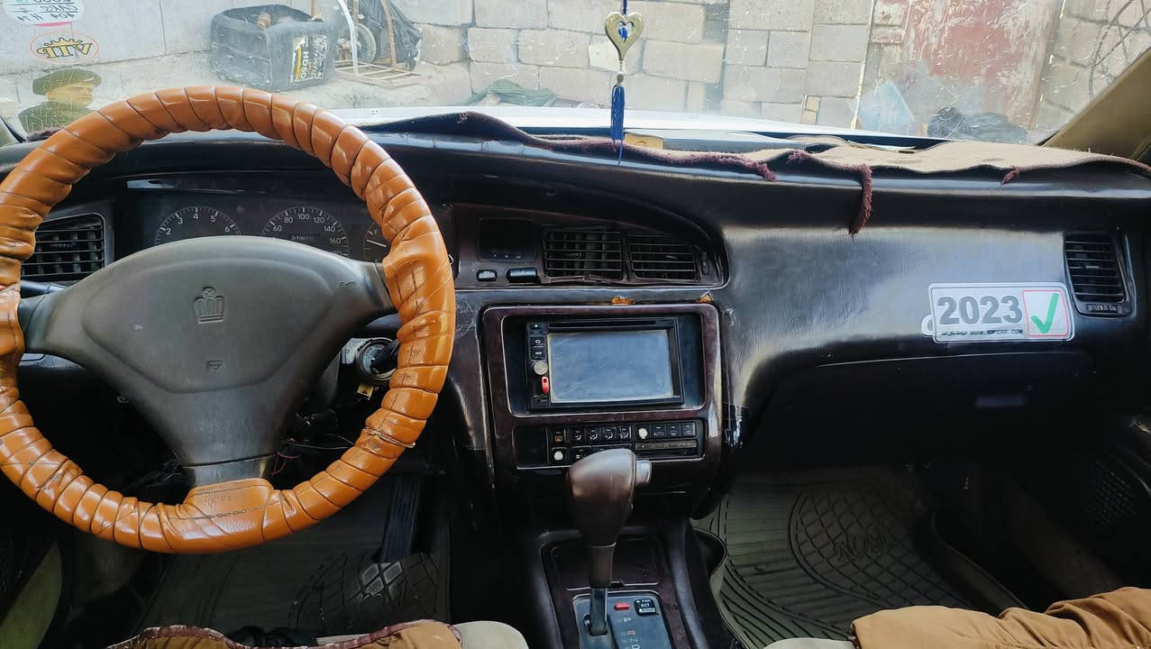 سلام عليكم 
بطه البيع موديل 93
مكفوله من كص نقل ولعيب شرعي اصوليات 
رقم بصره تحويل مباشر 
حداديه تخم تاير كير مكينه خير من الله 
تبريد ثلج 🥶🥶
سياره كهربايات فول 
جاهزه 
مكان البصره الدير
السعر 45 وبيه مجال
للاتصال ‏‪***********‬‏
