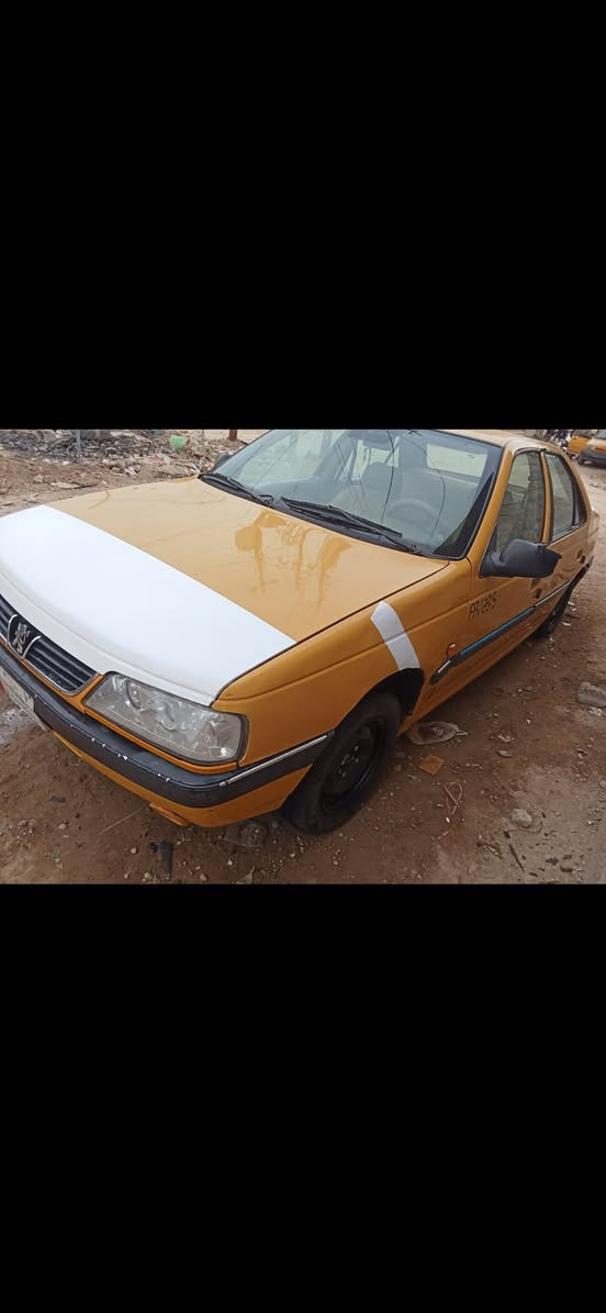 بيجو لميس 2015 محرك مكفول صدر ومشط جدد تخم تاير مدوشمه السياره بلاديه حلوه ترايها ناعم تحويل شوكت متريد رايدها ب39 الشراي يتصل *********** بغداد الزعفرانية
