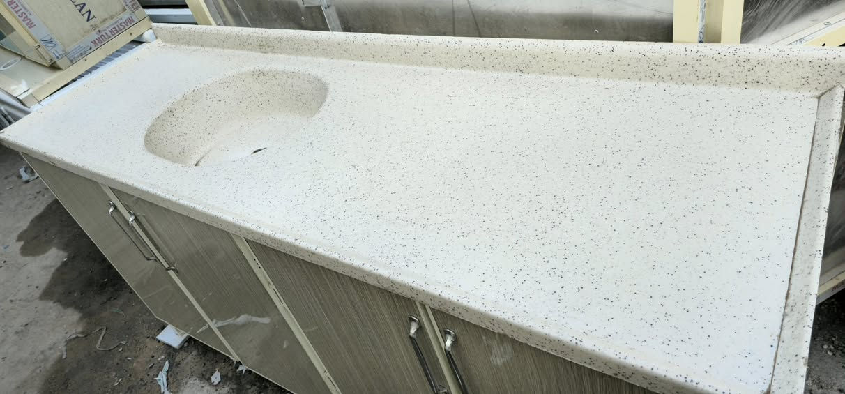 نبدل كاونتركم القديم مع كاونتر مستخدم أو جديد من عدنا
كاونتر مستخدم سطح مرمر تركي نظيف جدا بدون معلق
قياس مترين
سعره ٢٠٠ الف 
مكانه كربلاء حي النضال قرب بيت المختار محمد داهي
نهايه شارع سوق حي البعث (الكراج الاخير)

*********** واتساب 

تابع البيج المستخدم لمزيد من العروض
https://www.facebook.com/share/1Am2wx1tDo/

https://www.facebook.com/share/1Am2wx1tDo/
رابط البيج للجديد
