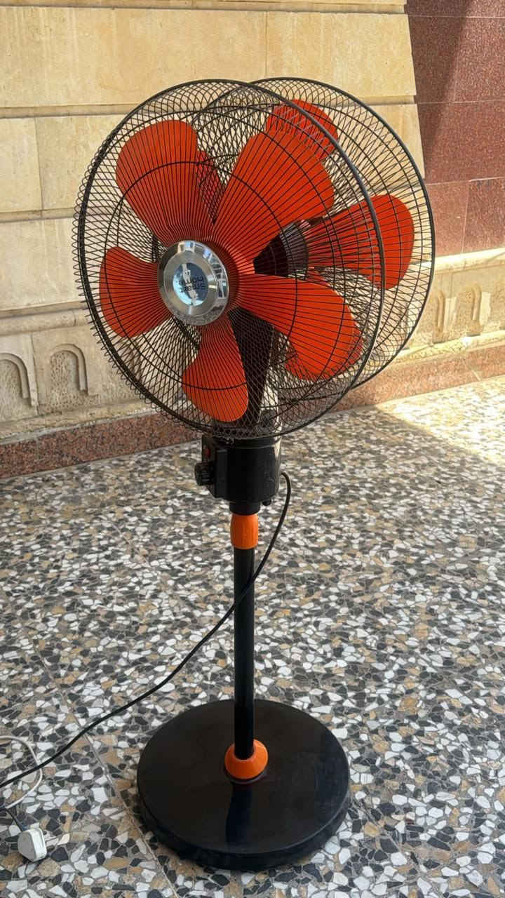 بنكه جهتين اصليه نوعيه ممتازه استعمال قليل للبيع


**إذا كنت صاحب هذا الإعلان وتريد حذفه لأي سبب، رجاءا أرسل رسالة إلى الدعم الفني**