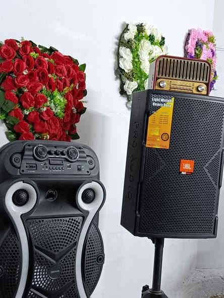 ❗ #إعلان
 مكتب ينگجة 
 لتأجير( تزين سيارات & ديجيات للفرقة &  الخيم والكراسي)
للحفلات والمناسبات 
للحجز والاستفسار 👇 
*********** 
العنوان: كركوك - حي عسكري ـ  سايدين الحولي كركوك
