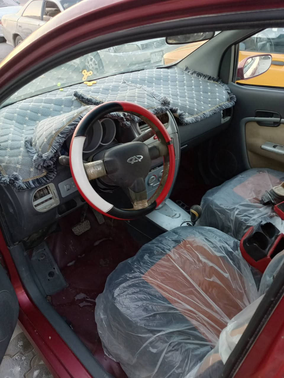 السلام عليكم شيري اي وان موديل ٢٠١٣السياره حلوه مثل مابل صوره السعر ٢٥ وبيها مجال مكان السياره بصره الزبير ***********
