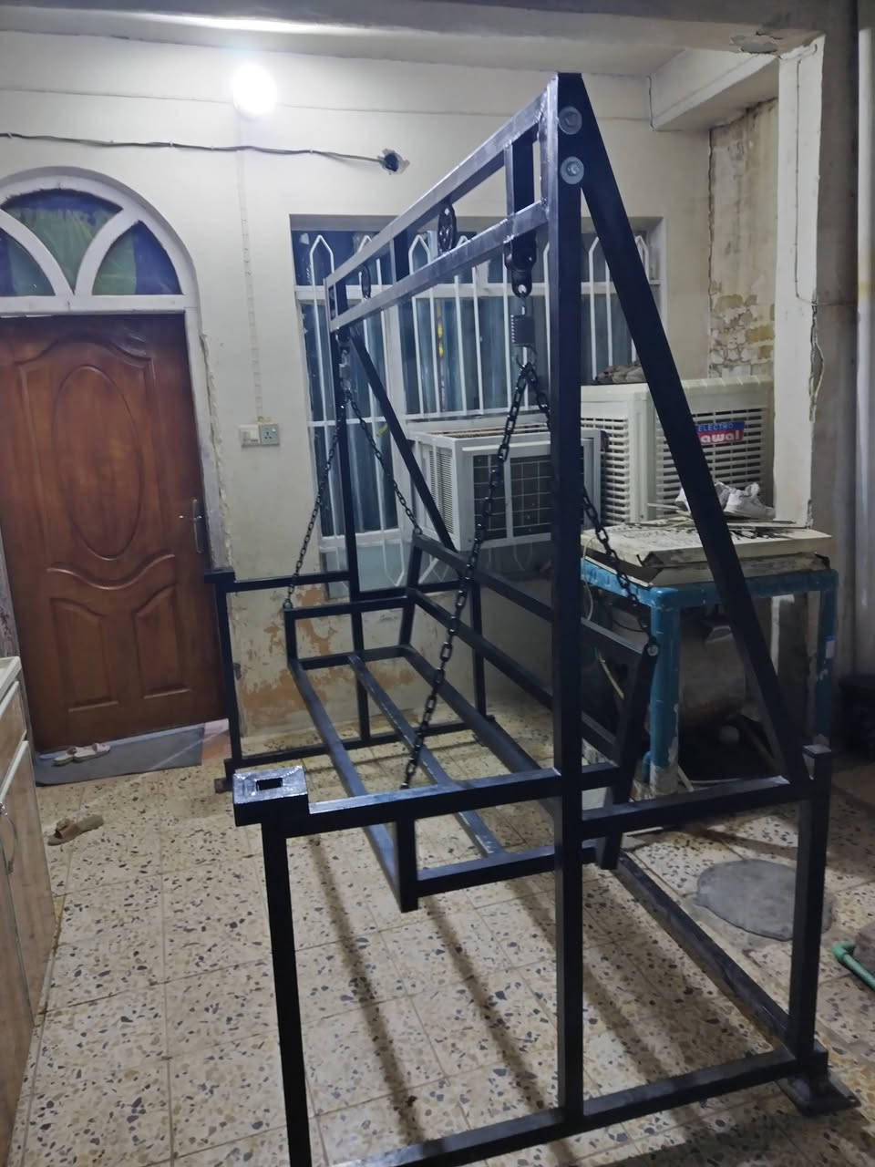 مرجوحه جديده للبيع السعر 250 بعقوبه التحرير الرقم ***********
