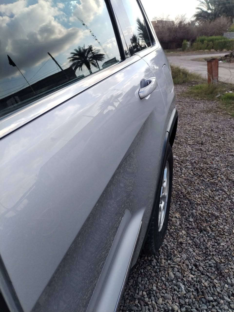 جيب 2011 خليجي
حجم المحرك 6 سلندر
كير محرك جديد
باسمي  تحويل ثاني يوم
تبريد ثلج امامي خلفي
شاشة وكامره 
كشن السايق كهرباء 
بصمة + البواب بصمة 
ومعروفه البقيه المواصفات
ماناقصه برغي السيارة جديده متعوب عليها 
السعر/ المطلوب140 وبيها مجال 
الاستفسار/ *********** 
العنوان/  ديالى المقدادية 
غير متواجد ع الفيس
السونار مرفق مع الصور
