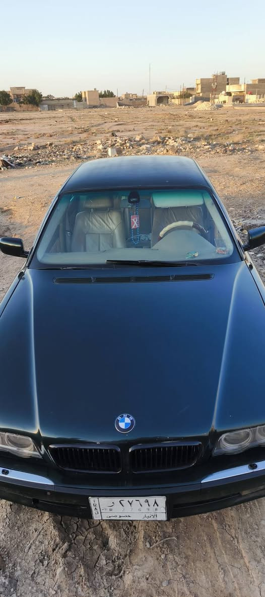 السلام عليكم للبيع BMW 744 داينمو هواء فول عدى الفتحة رقم انبار بأسمنا سنوية لحد 2027 مصفرة بدون لاغرامة ولا شي تاخذ جاهز تبريد تدفئة شغال مكينة مكفولة  كير 3 وضعيات مكفول تبترونك السيارة بدون ضربة جاهزة وبالعافية على الياخذها مكاني بغداد حي البتول السعر 85 وبيها مجال للشراي يدلل
***********
