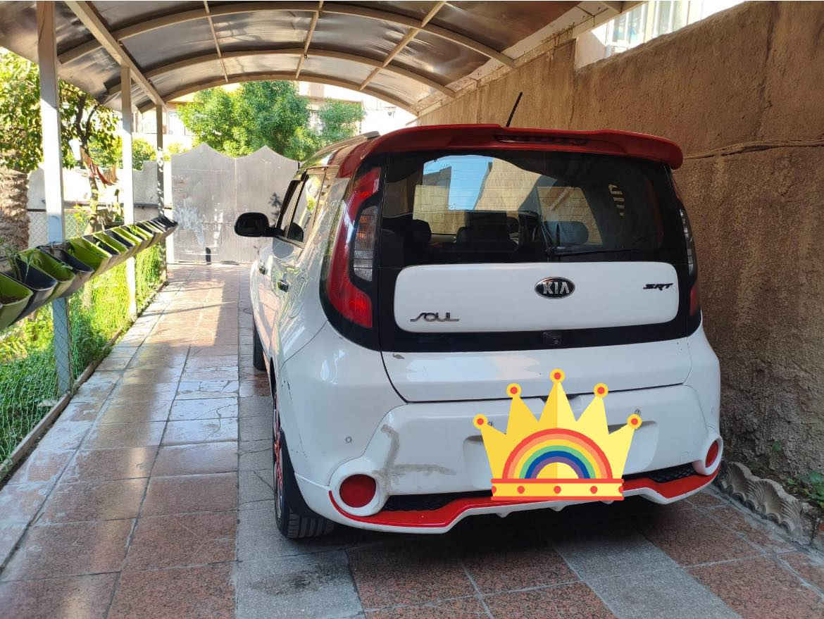 الخليجي والمميز … كيا صول 2015 خليجية توكلر لونين بلادي محرك 1600 دوش رقم بغداد الجديد السنوية بإسمي شخصياً ماشية 84 كم مو ميل بيها صبغ چاملغ امامي ايمن وربع الباب من جوة السيارة جديدة أخت الزيرو السعر 123 ورقة وبيها مجال بسيط حگ الجية وبعد المعاينة يعني ما أتعامل عالسعر بالتلفون شوفها وتدلل مكاني بغداد الجديدة للإتصال *********** الخاص مغلق لا تراسل عالخاص
