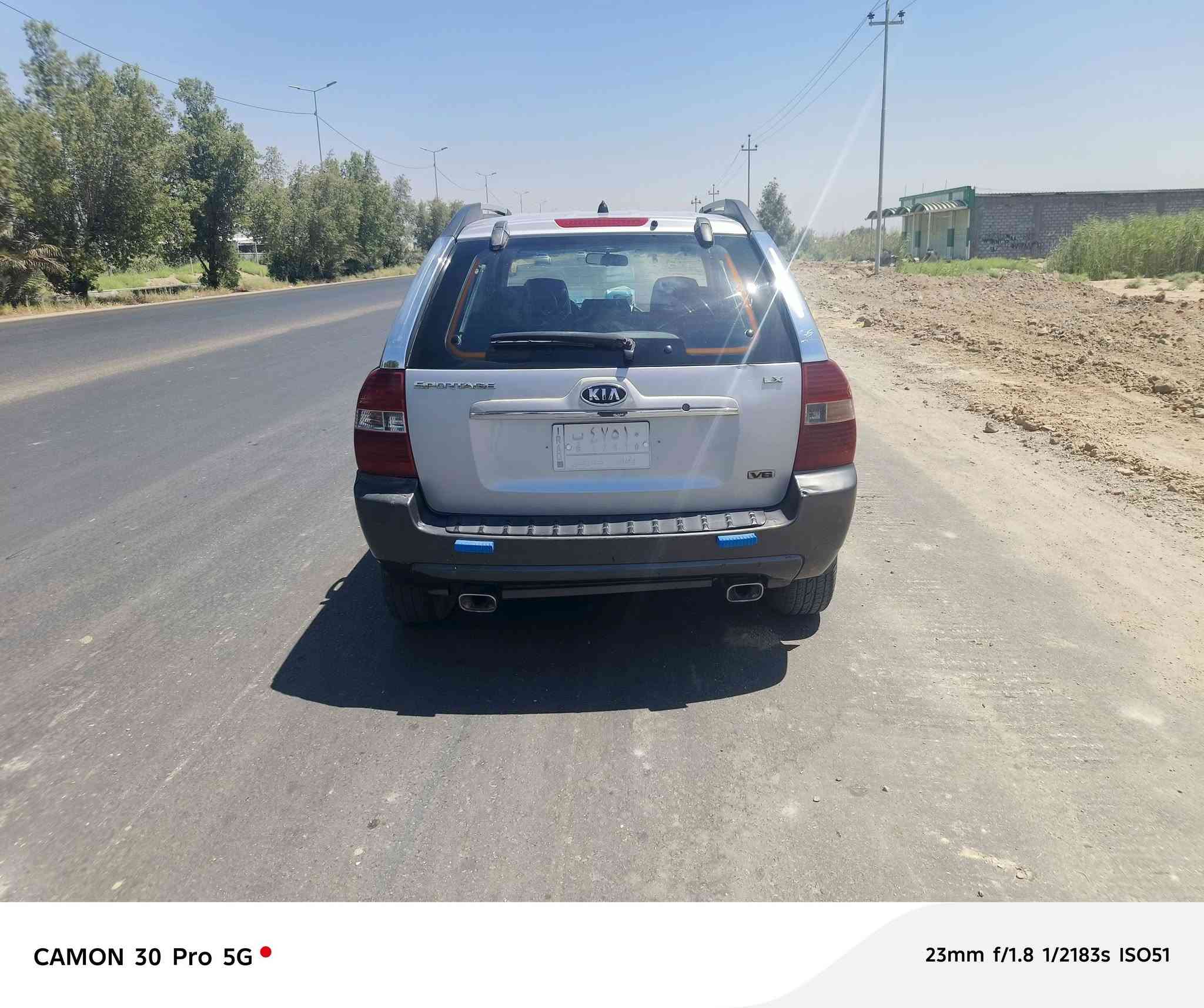 سبورتج 2008 وارد امريكي 6V حجم المحرك 2700 حادثها جاملغ وباب جهة السايق مصبوغة صفحة سيارة مال بيت صارلها خمس سنوات عندي رقم بغداد الماني  مشروع وطني وبأسمي سنوية نافذة ل 2028 نظيفة كولش مابيها اي نقص تجي وتشوف بعينك سعرها مناسب جدا عارضها ب 95 $ وبيها مجال مكان السيارة بابل / الاسكندرية اي استفسار الاتصال على الرقم ***********
