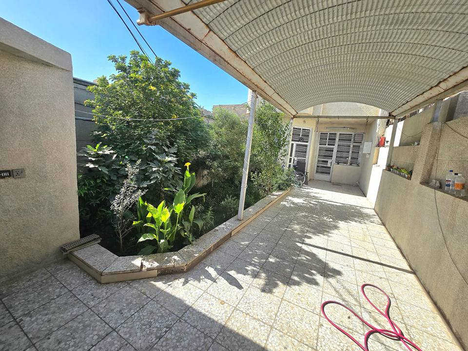 دار للبيع 230م عل شارع تجاري
زراعي مسجل بلامانه من ضمن تطويب
بغداد رئاسه العبيدي شارع 20
علشارع نفسه قرب علوه بغداد وقرب مدرسه الشهيد سلام
ستفسار
*********** بغداد, العراق
