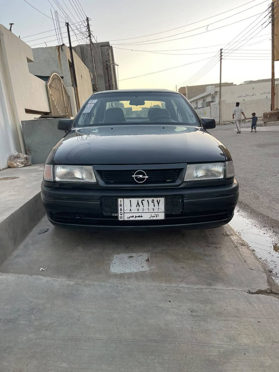السلام عليكم بيع مستعجل اوبل فكترا موديل 93 محرك 18مكفول الانبار مشروع وطني وكاله عامه بسمي وراعيها هم موجود يمي تخم ويل وتخم  تاير جديد سياره مصبوغه جماليه فقط شرط لا ضربه لا معجون حتى الدواير والدوس ما معمره داخل جديد بطاين كصه جدد كهربائيات شغاله كلها سياره ناعمه كلش سعرها 37 وبيها مجال للطيبين  مكاني سامراء
***********
