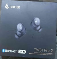 إلغاء الضوضاء • بلوتوث 5.3 • ٢٤ ساعة تشغيل