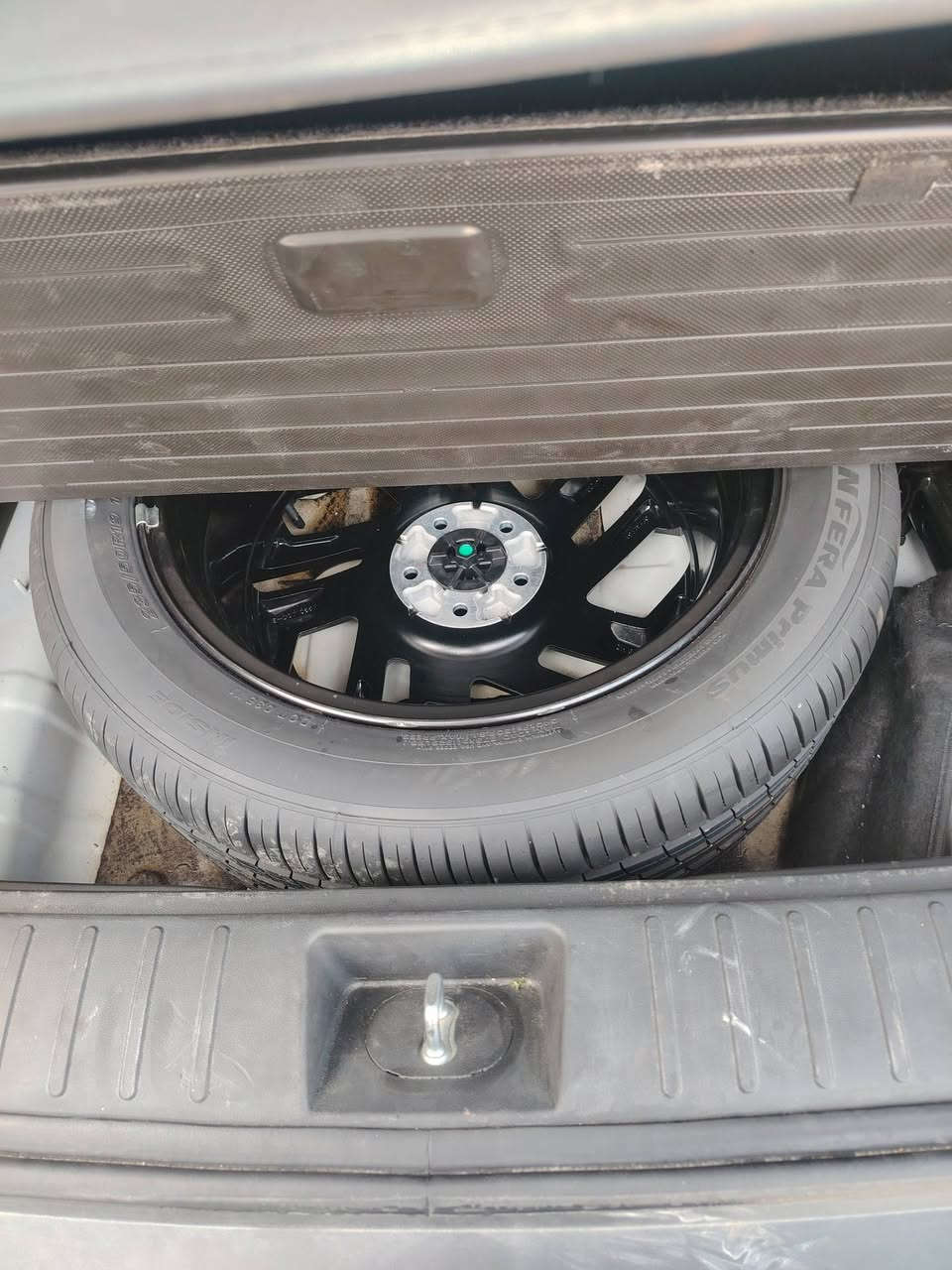 سلام عليكم توسان موديل ٢٠٢٥ خليجي كفاله عامه فول مواصفات فول ماشيه ٣٥ رقم بغداد تحويل مباشر مكان سياره ميسان سعر ٢٣٧ اتصال وساب ع رقم ***********
