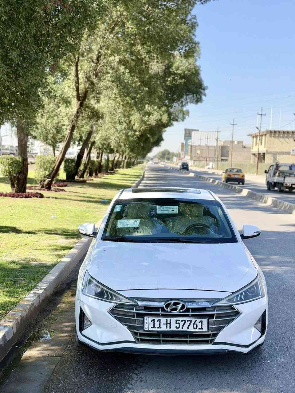 السلام عليكم الانتره  موديل 2020 ماشيه 100 الف بيهة شويه بل داير جاملغ الخلفي صبغ فقط فول مواصفات سعر 155 وبيهة مجال عنواني بغداد الوسفيه ***********
