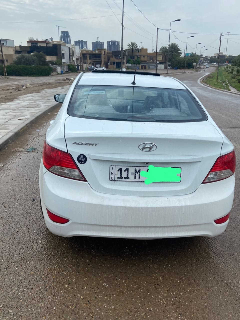 السلام عليكم للبيع اكسنت 2014 فول مواصفات كير محرك صدر تخم تاير استخدام شخصي بيه طخه بلدعاميه الخلفيه ومعدله بارد فقط وصبغ دعاميات وبيه بارد شي قليل والباقي مكفول مرفق السونر موضح سنويه ورقم وهزه جديد بسمي السعر 102 مكاني بغداد بغداد حي الخضراء ***********

