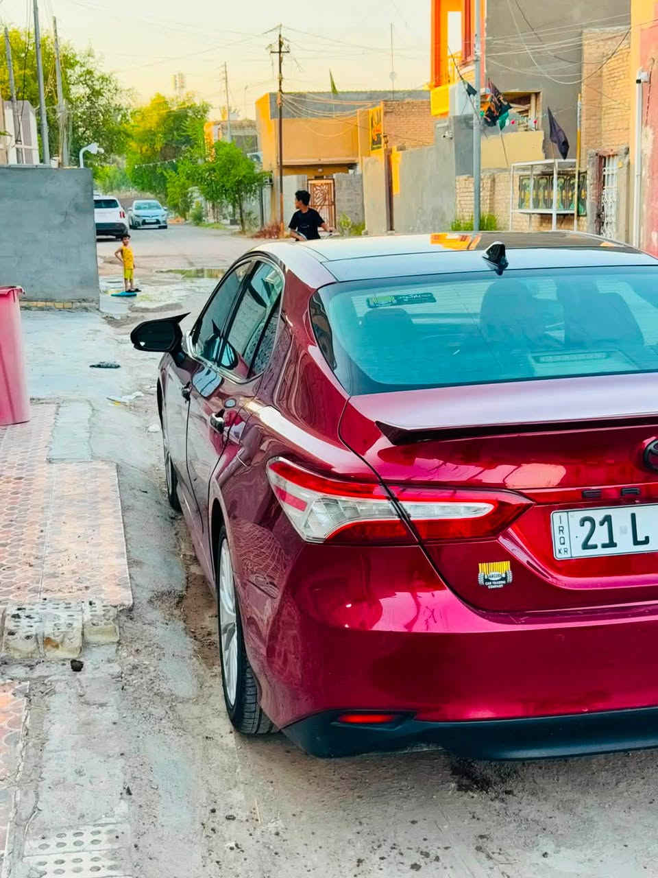 تويوتا كامري 2019 XLE
الون ماروني 
رقم سليمانيه 
حجم المحرك 2500

تفاصيل الحادث
خشم بنيد بدون داخل بدون ارباك والبنيد مصبوغ

المواصفات XLEمعروفه
بنوراما
كيج اكتروني
شاشه لمس
سستم سماعات
شحن واير ليس
اربع كامرات 
ابواب بصمه 
هندبريك بصمه 
اتوهولد
اوتو ستارت
اوتو ستوب 
رادار امامي 
رادار جانبي 
رادار خلفي
حساسات امامي خلفي
انضمة قيادة
مانع انزلاق 
ستيرن هيتر 
كشنات كهرباء 
كشنات هيتر 
تبريد مركزي 
ويل كروم بعد هواي مواصفات 
السعر 170بيها مجال 
اتصال عل رقم 
***********
