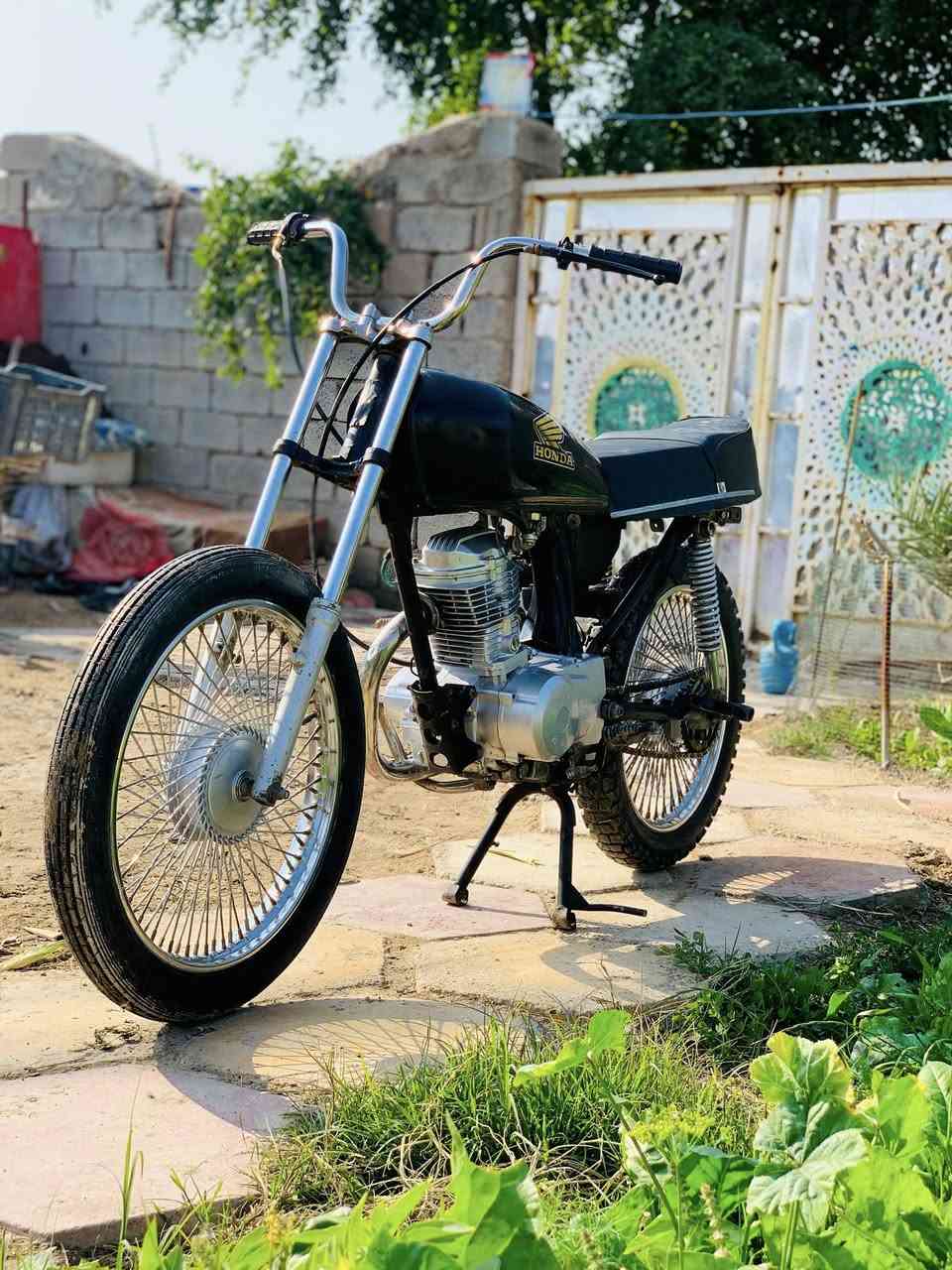 البيع نامه كلك 24 ما بيها نقص دراجه حلوه ونضيفه سعر 400 وهاذا رقمي ***********
