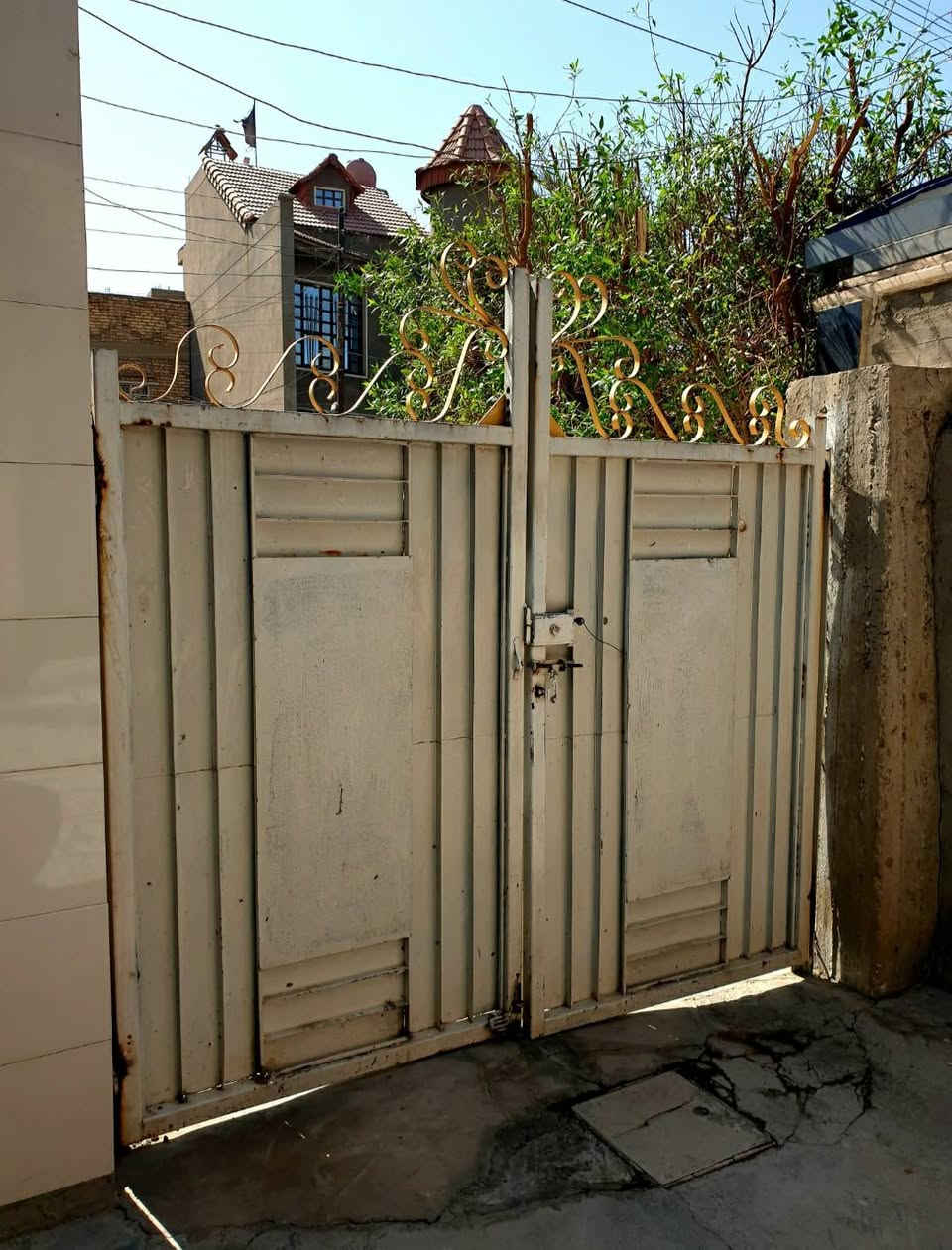 طباخ عشتار شغال وباب خارجي كبير مغلون ضد الزنجار


**إذا كنت صاحب هذا الإعلان وتريد حذفه لأي سبب، رجاءا أرسل رسالة إلى الدعم الفني**