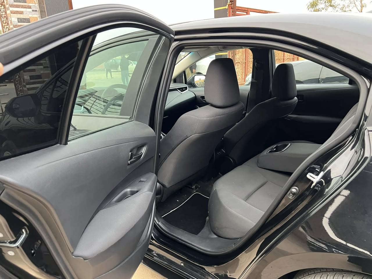 سلام عليكم 
كورلا للبيع امريكي 
موديل 2024منفيس
كير ومحرك شرط 
ضرر بونيد فقط بارد جاملق 
السعر 145 وبيها مجال للطيبين 
الرقم ***********
