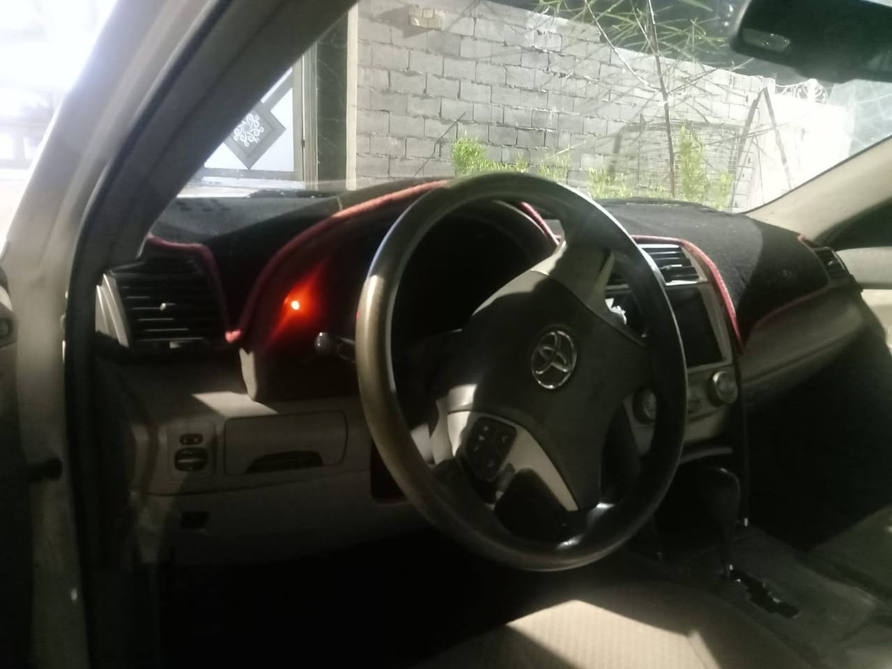 سلام عليكم اخوان كامري 2008 للبيع سياره بيه 5 قطع صبغ ابيع احزام حادثه خلفي بالجنطه وارد امريكي سياره حلوه. كاعد تخم تاير مابيه نواقص ان شاءالله سعر 77 وبيه مجال 
***********
