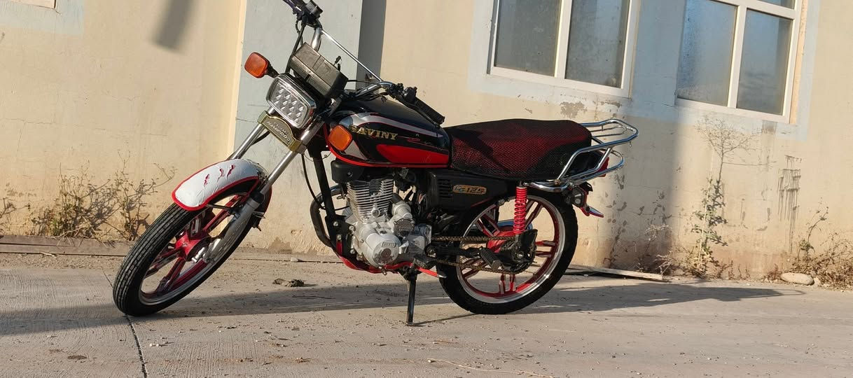 السلام علیکم 
ئەم ماتۆڕە بۆ فرۆشتن مۆدێلی 2021 مەکینەی نەکراوەتەوە
نرخی 450 مەعمەلە 
ناونیشان - شارەزوور - زەڕایەن
***********
***********
