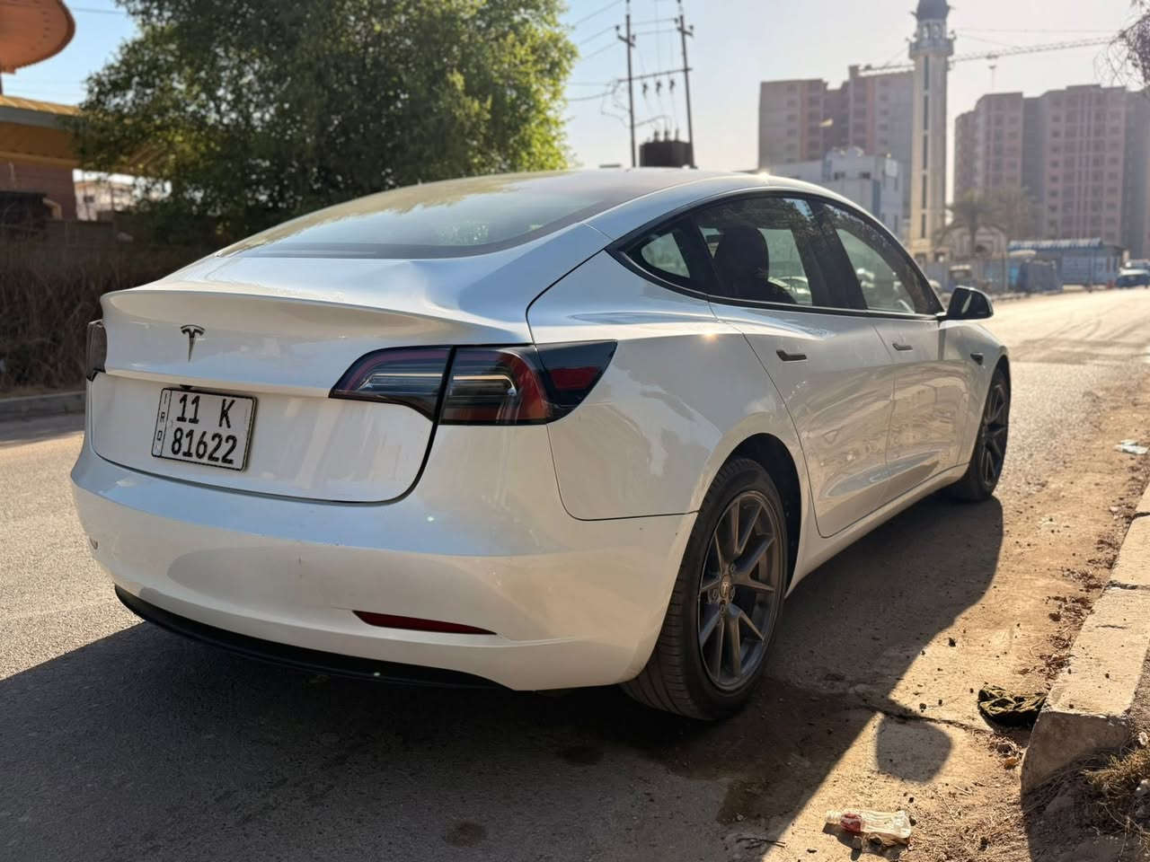 تسلا مودل 3 موديلهة 2023 تك ماطور حادثهة جاملغ خلفي وطخات بالصفحة وايرباك بردة فقط ماشية 60 الف مواصفات التسلا معروفة 
السعر 176 وبيهة مجال
***********
