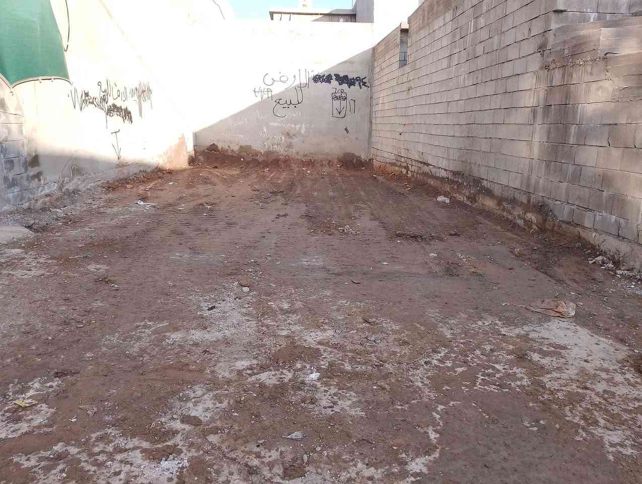 عروض مكتب التصميم الملكي العقار
أرض البيع حي الملاين الثانية تقطيع الجندول 🚗

مساحة 100 واجه 6 ونص 🌍

زراعي سند 25 وصل بلديه تمليك 🏠

خدمات كامل ماء 💧وكهرباء⚡🚗 وتبليط 🏚️

*********** ☎️

***********☎️

***********☎️
