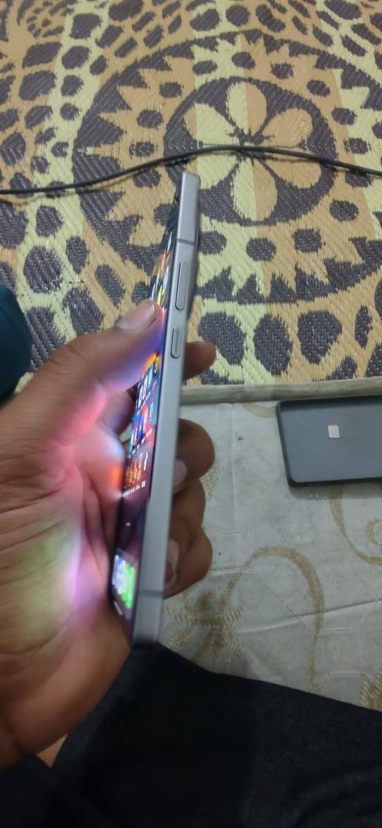 سلام عليكم شباب
انفنكس نوت ٥٠ برو ذاكره ٢٥٦ بدون غراض 
فقط الضهر مفطر ماماثر شاصي نضيف كلش 
سعر ٢٠٠ وبي مجال بسيط لشراي 
*********** حي العسكري مكاني
