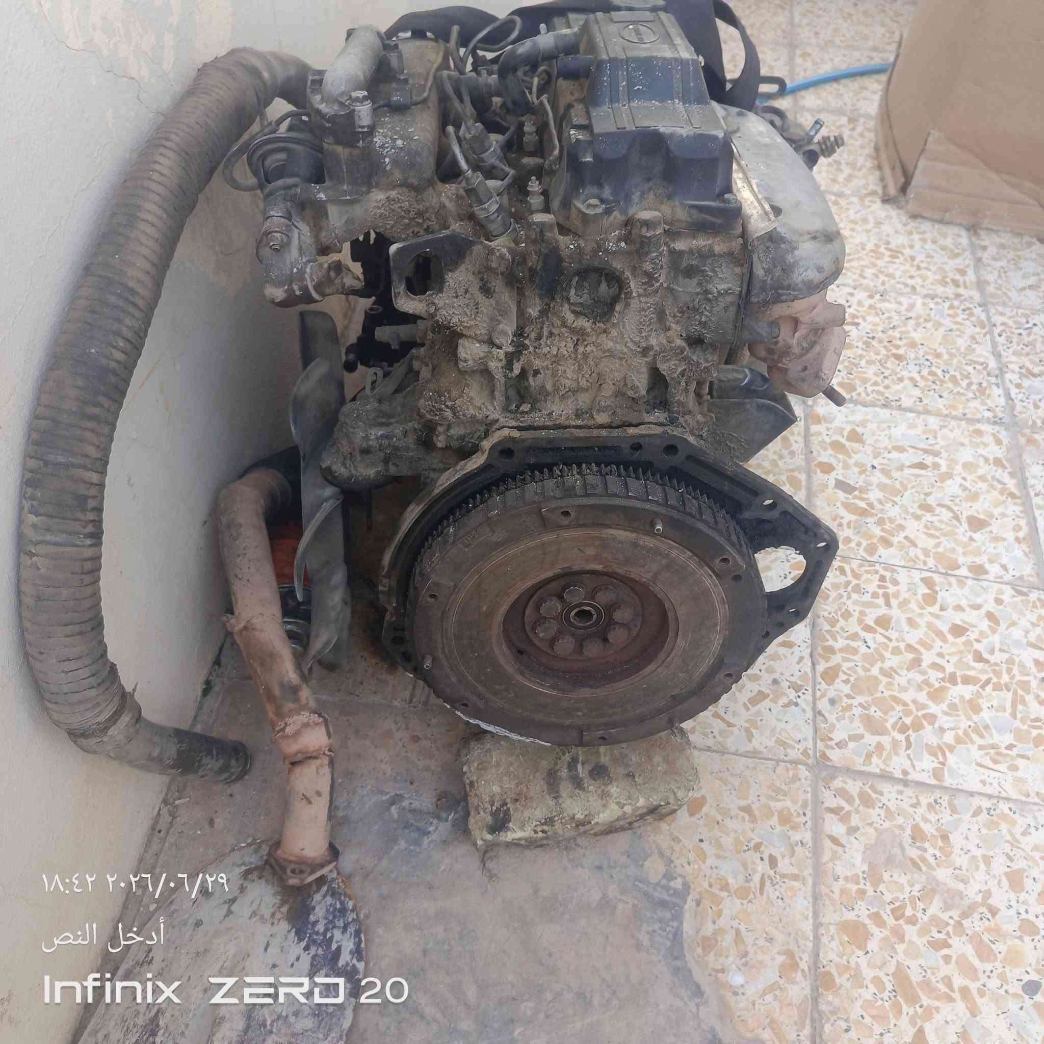 مكينه للبيع 300 تفاصيل على ارقم***********
