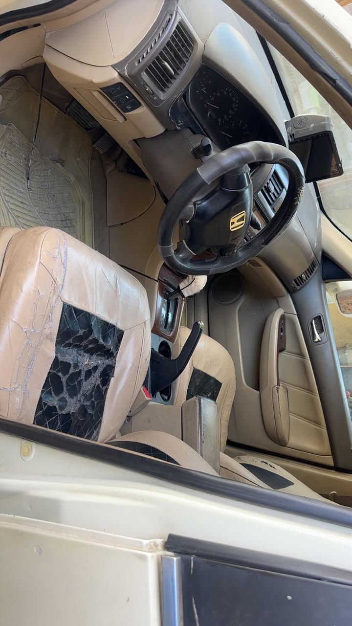 للبيع فقط
هوندا اكورد 2006 سيارة مرتبة بيها بعض الملاحظات البسيطة
مع رقم مميز واكيد تنباع كاملة مع الرقم
مكان السيارة : بغداد الدورة 
وللاستفسار اكثر :***********
