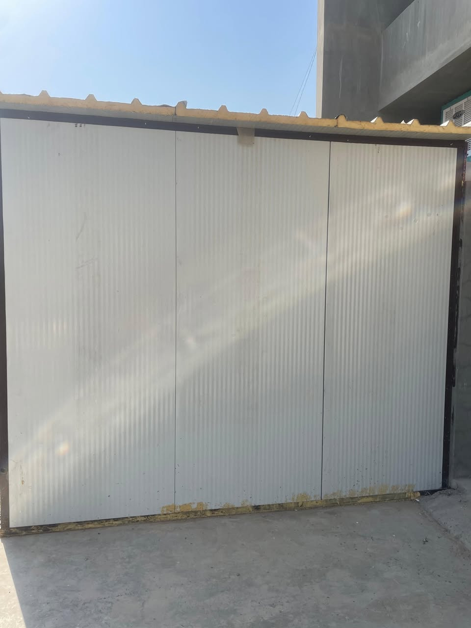 كرفان جديد استخدام شهرين بدون ضهر للبيع سعر مناسب مكان بغداد كفائات السيديه شارع ٤٠***********
