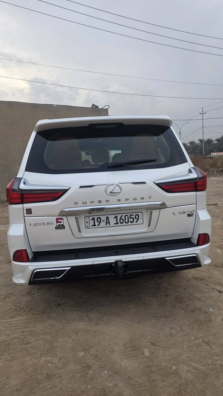 لكزز للبيع
رقم كربلاء 
الون صدفي بريم مكفول 
مديل ٢٠
للاستفسار،    ***********
غير متواجد.عل فيس
