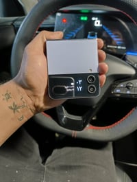 سامسونك Z فلب  فور مو ثري ذاكره 256 شرق اوسط دبل خط مو تك الجهاز فقط ب...