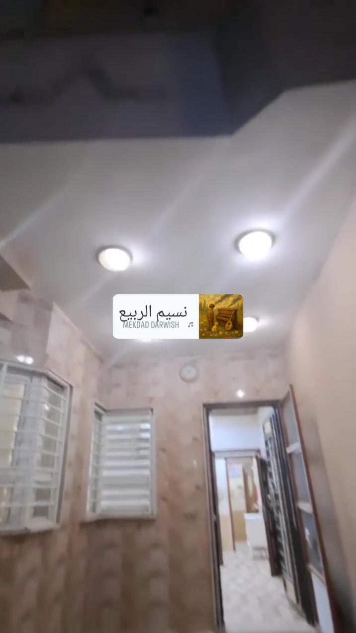 دار طابقين للايجار في الموصل حي النور قرب دانيا ماركت 
3 غرف نوم استقبال هول عدد 2 صحيات عدد 2 كراج 
تفاصيل اكثر على الارقام التالية 
*********** ابو سيف 
*********** ابو احمد
عقارات اليمامة حي السكر قرب مستشفى الخنساء

