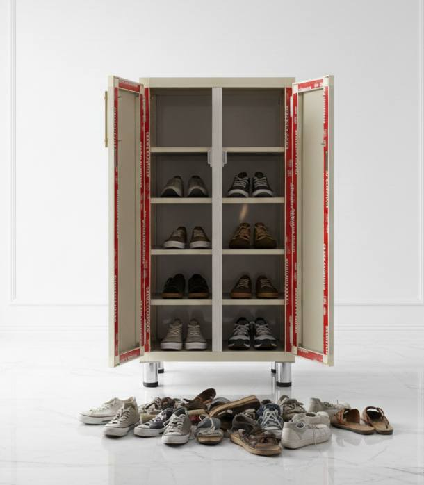 جزامة أحذية عصرية ✨
رتّب أحذيتك بأناقة ووفّر المساحة مع جزامة عملية بتصميم أنيق تناسب كل بيت 🏡
مثالية لغرف النوم أو المداخل، وتجمع بين الشكل الجميل والاستخدام العملي.

📏 المواصفات:
 • الارتفاع: 120 سم
 • العرض: 60 سم
 • العمق: 36 سم

💰 السعر:95 الف 
__________________
 دۆلابی پێلاو دوو دەرگە
مواسەفات
بەرزی:120سم
پانی:60 سم
قوڵ:36سم 
گونجاو بۆ پێلاوەکان و هەم قەبارەیەکی کەم داگیر دەکات 
💰 سعر95 هەزار


**إذا كنت صاحب هذا الإعلان وتريد حذفه لأي سبب، رجاءا أرسل رسالة إلى الدعم الفني**