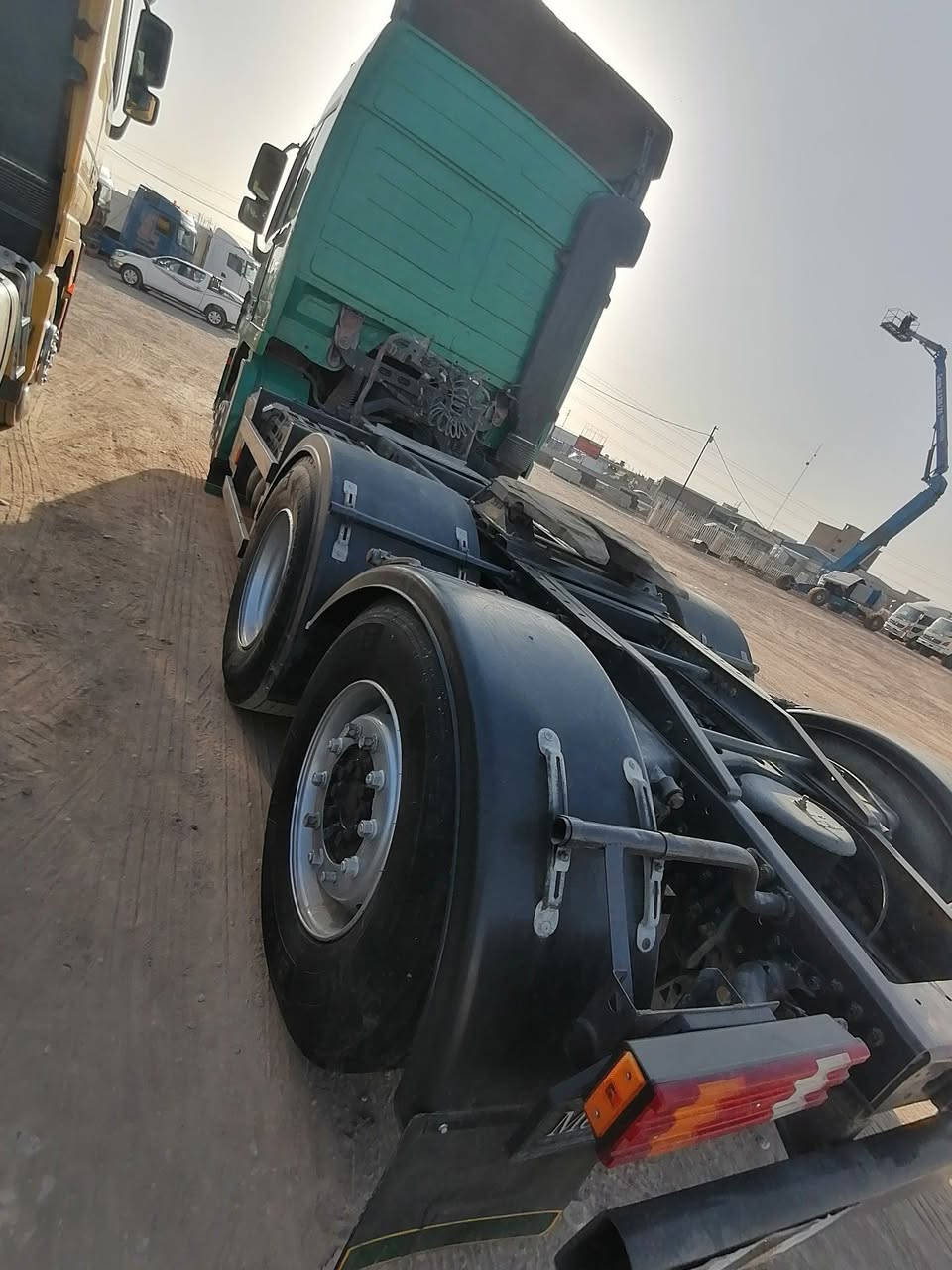 سلام عليكم اكتروز البيع مديل ٢٠٠٩ فول موصفات كصة جرف مربوطة ٤ دناكير فلات سيارة مكفولة كفالة عامة اتصال *********** مكان بغداد جرف نداف الي مو شراي لايتصل مكلف
