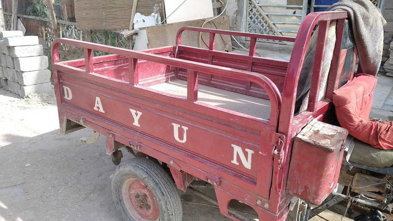 بدي البيع دايون جديد وثقيل مو خفيف مكاني مدينه الصدر قرب مضخه مياه ***********
