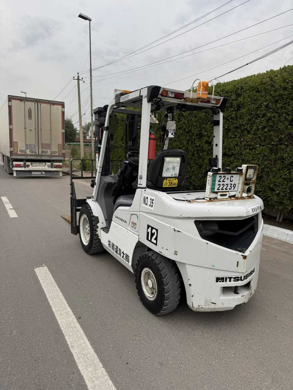 السلام عليكم
رافعة متسيبوشي الحجم 3.5طن (4)حركات موديل 2013 وراد يابان
محرك ديزل (S4S) رقم أربيل
ساعات العمل 7000ساعه فقط
الرافعة مكفولة كفاله عامة ع وضيعة الشركة 
العنوان بغداد باب الشيخ تقاطع الكرينات كراج الحرباوي
الاستفسار الاتصال ع الرقم أو عبر الواتساب 
*********** باداره سامي الخزعلي 
يوجد خدمة توصيل لجميع محافظات العراق
