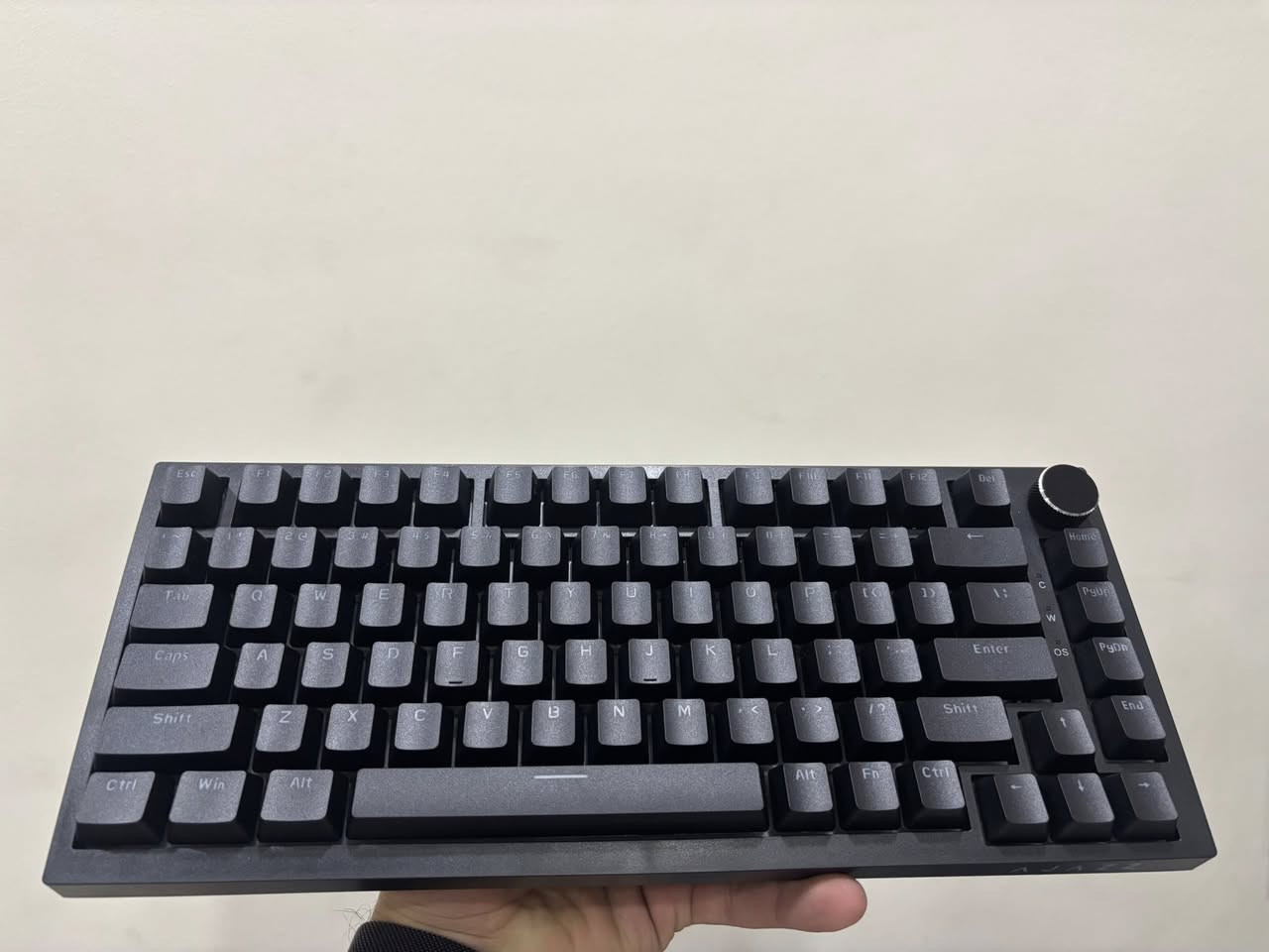 السلام عليكم جميعا كيبور اجاز 820k السعر 30 الف  وفلاش من شركة hp(2TB)   السعر 20 الف يوجد توصيل لجميع المحافظات


**إذا كنت صاحب هذا الإعلان وتريد حذفه لأي سبب، رجاءا أرسل رسالة إلى الدعم الفني**