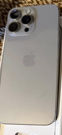 آيفون ١٥ برو ماكس • ٢٥٦ • بطاريه ٩٤