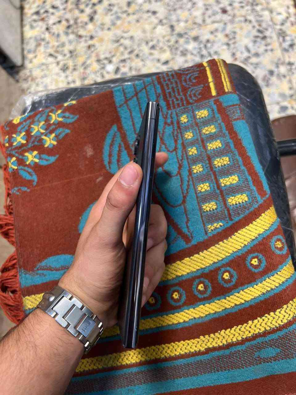 السلام عليكم
جهاز S23 Ultra 
امريكي نص عربي ونص انكليزي 
نظافه 95%
جهاز ممصلح مكفول
ذاكره 512 
مكان بغداد 
السعر 750
***********
