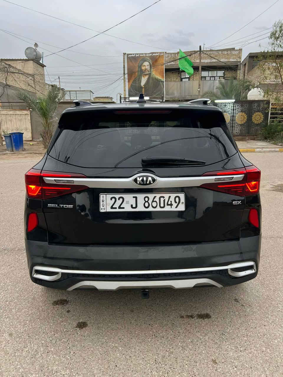 السلام عليكم عندي كيا سليتوس 2021 فوول مواصفات 1/1 للبيع رقم اربيل الجديد تريد تحويل تريد وكالة وارد امريكي حادثها باب وجاملغ والباب الخلفي مصبوغ بجم كبس مواصفات 
1-فتحة 
2-بصمة 
3-اشاير بالمري 
4-كشنات جلد 
5-كشنات امامية كهرباء 
6-داخل ابيض ملكي 
7-لدات خلفية 
8-لد امامي زنون ع طول البنيد 
9-رادار امامي 
10-رادارات جانبية 
11-تحديد مسار 
12-ثلات وضعيات قيادة 
13-ويل كروم 
14-مكينة 2000 دوش 
15-تبريد قطعتين 
16-تبريد بيانو 
وبعد بيها مواصفات هواية مكانها بغداد الطوبجي للاستفسار الاتصال *********** رايدها ب 138 وبيها مجال بغداد, العراق
