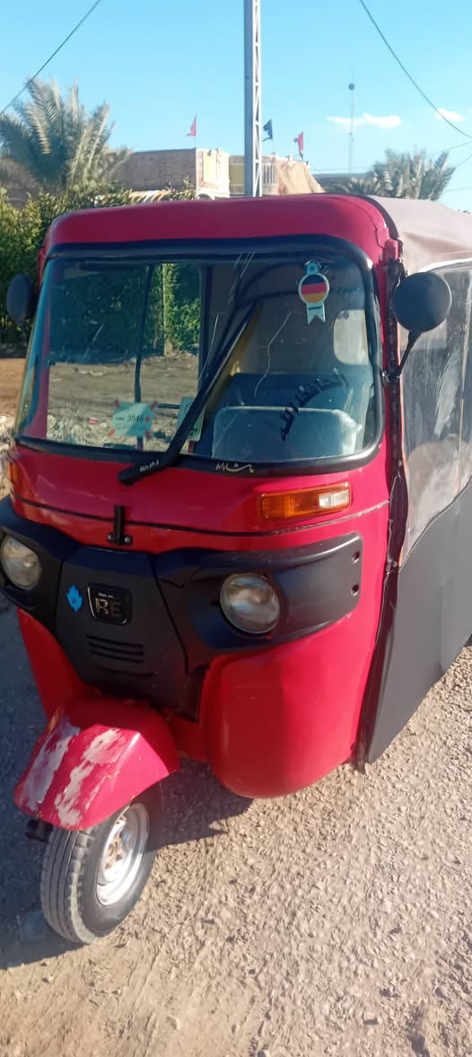 السلام عليكم 18 اوراق اصولي اتعهد للترقيم محرك اخرس لاتنقيص ولاتبخر المكان القاسم  ب4 وبيه مجال بسيط ***********
