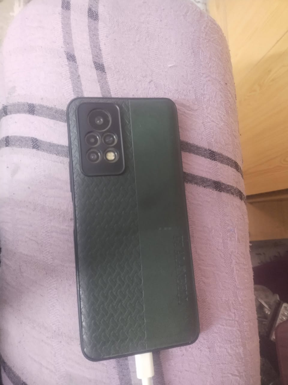 عندي شلعة اجهزة  كل جهاز ومواصفات مذكورة بلصور 
بس عندك هذا جهاز السامسونج بي رمز يتفرمت ب5 
والانفنكس شاشة مفطرة بس ممأثر ع المس 
والايباد بس بطارية عاطلة تتبدل ب10
سعرهم شي ع شي 135الف قفل 
مكاني/ديالى بهرز حي السلام 
هذا رقمي/*********** خابرني ع واتس اب
