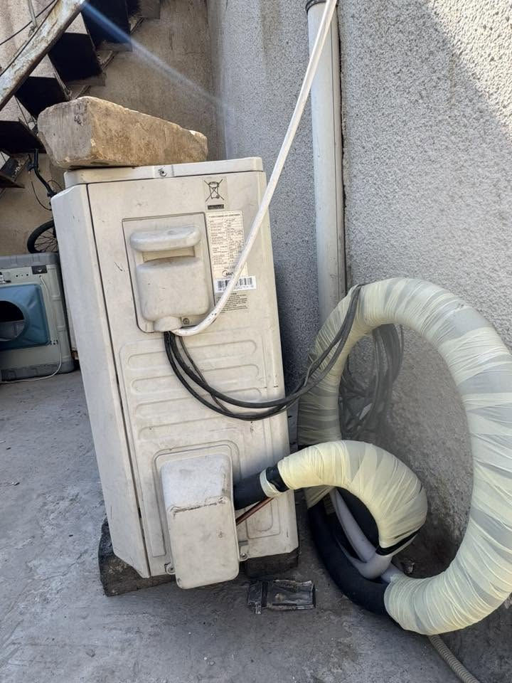 سبلت ميديا 2طن غاز ٢٢ نظيف  بدون اي تصليح كلش نضيف بلادي غاز مقفول سعر 525 مكاني بغداد مدينه الصدر رقم ***********
