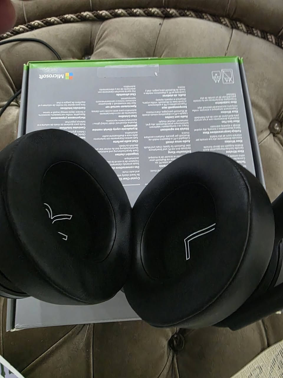 سماعة واير ليس الرسمي للاكس بوكس نظيفة السعر ١١٠ الف توصيل موجود
بغداد البلديات


**إذا كنت صاحب هذا الإعلان وتريد حذفه لأي سبب، رجاءا أرسل رسالة إلى الدعم الفني**