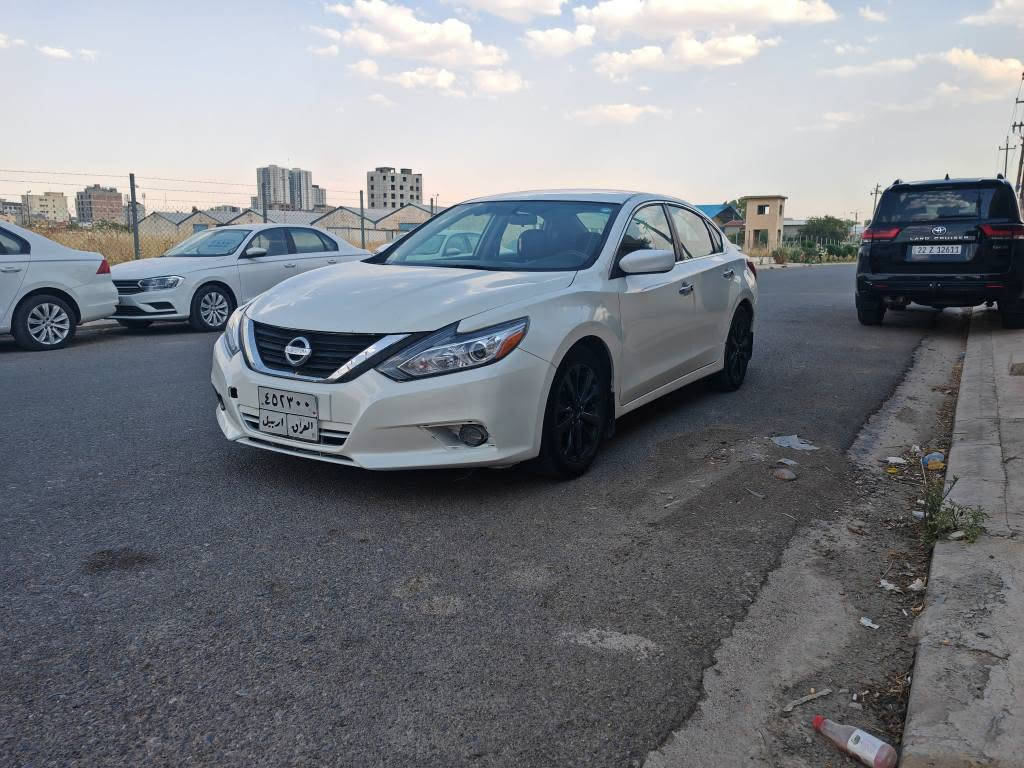 Nissan Altima SV 2016 
٣ پارچەی سبوغە بۆنیت چاملغی پێشی لەگەل چاملغی پشتی نرخی خوار بازار ٩٣ وەرەقەو مەجالێکی زۆر کەم شوێن هەولێر 
*********** أربيل, العراق
